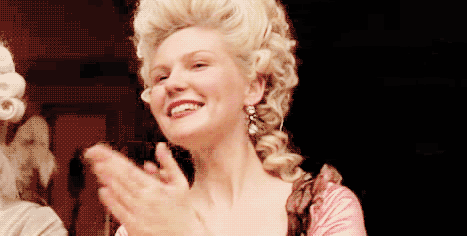 marie antoinette clapping